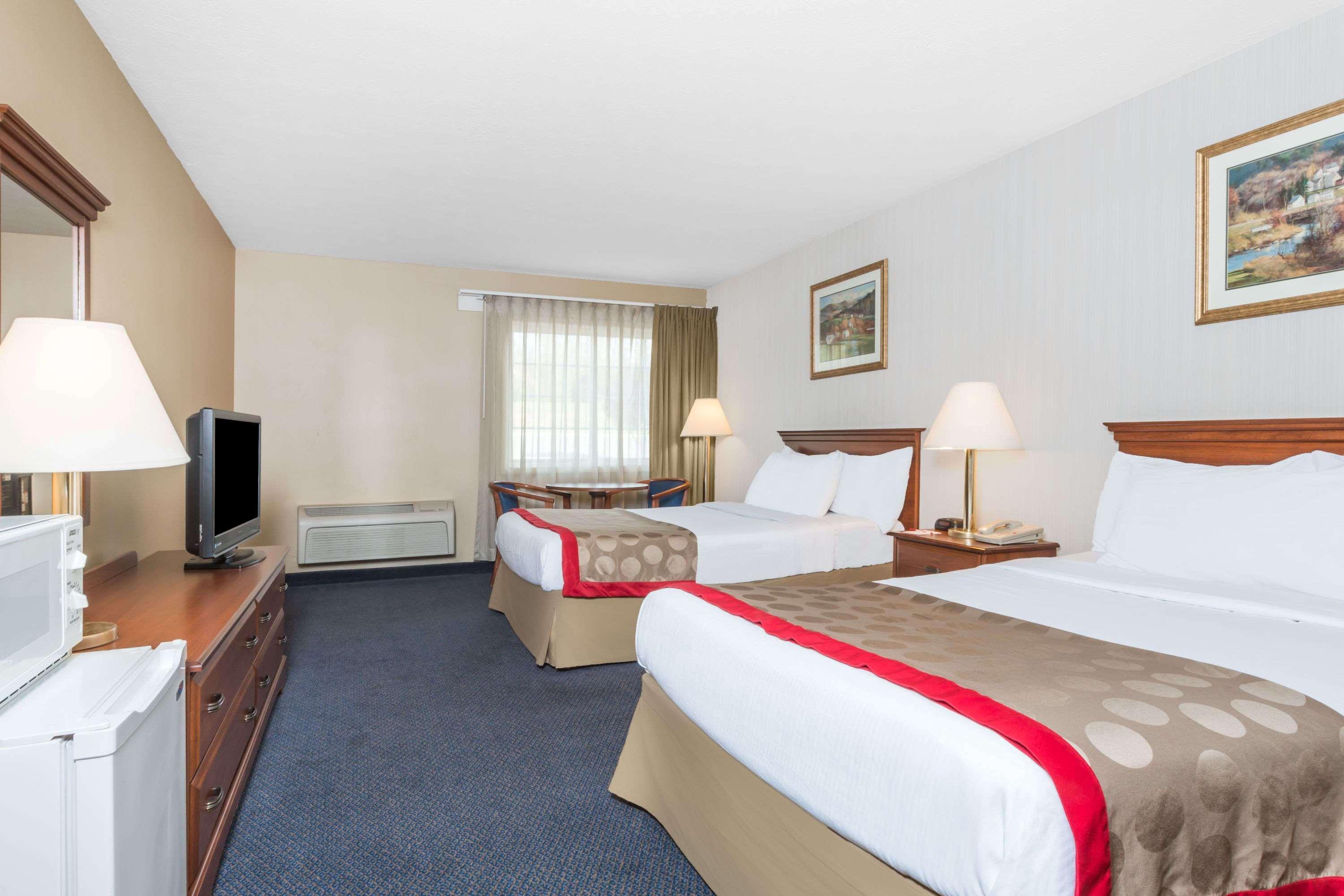 Ramada By Wyndham Strasburg - Shenandoah Valley Luaran gambar